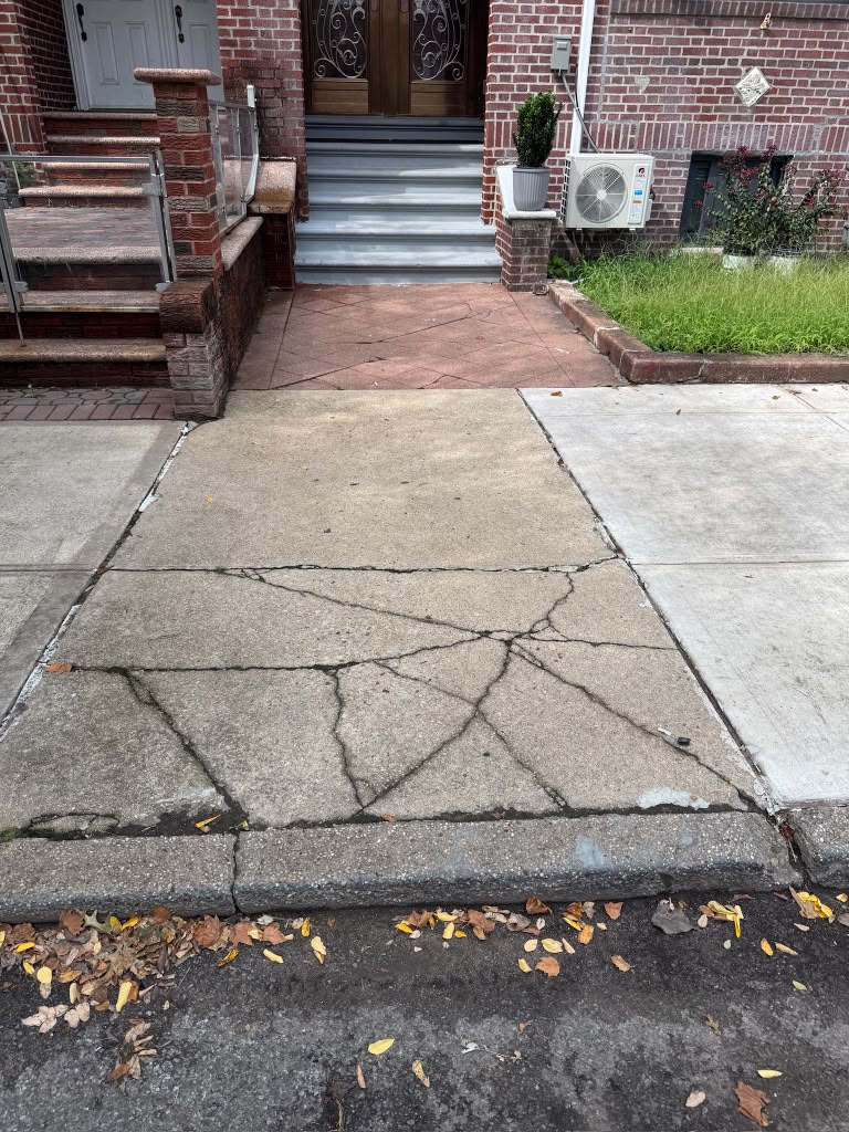 Sidewalk & Concrete Contractors in Queens